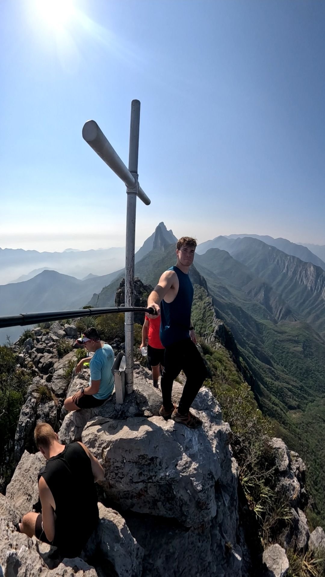 Wp 17634108885751335593090040648305